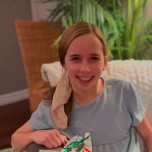 Meet your Posher, Claire